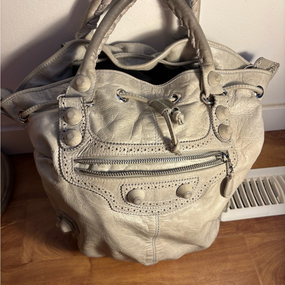 Balenciaga bucket bag in seafoam green